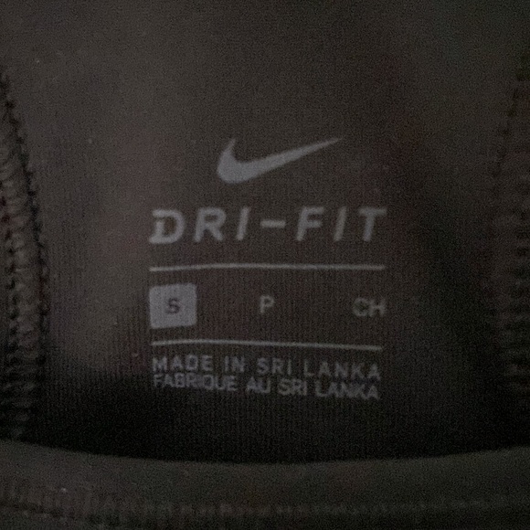 Nike bra - Picture 2 of 3